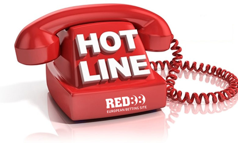 Gọi điện vào hotline của Red88